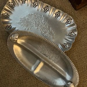 2-Lot  2 Pieces of Hand Wrought Silver-Look Mid-Century Metal Trays.
